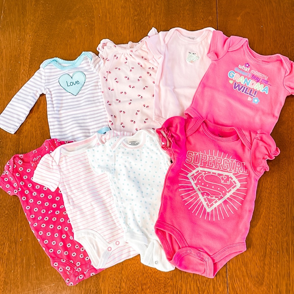 8 newborn onesies short sleeve,bundle, snaps, cute, grandma,supergirl lot
